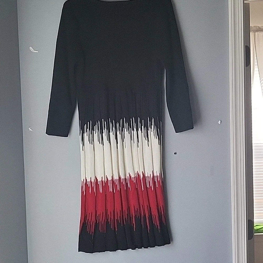 Studio One black/cream/red pleated sweater dress